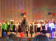 Младший хор школы 